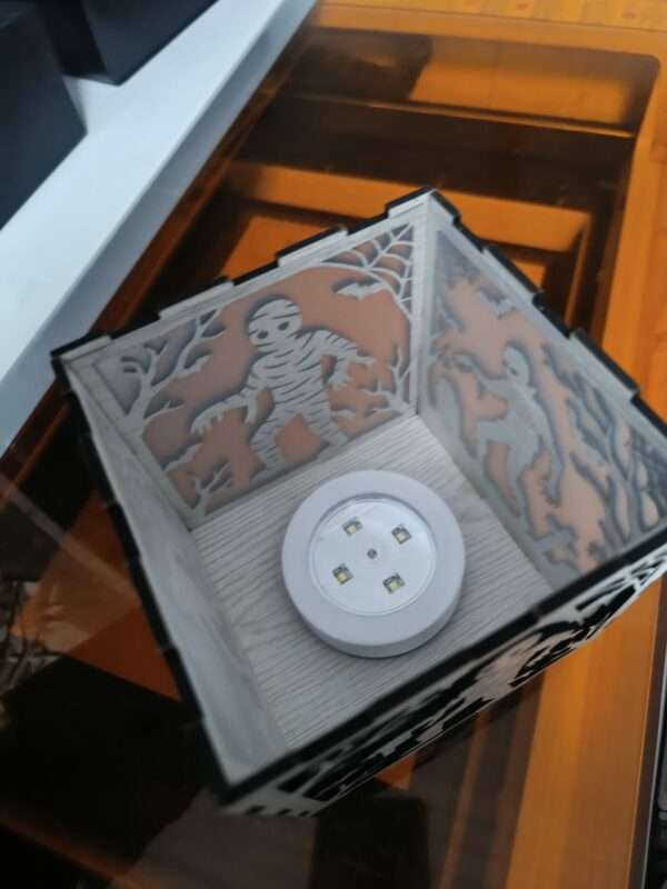 Lanterne Cube décor Zombies – Image 6