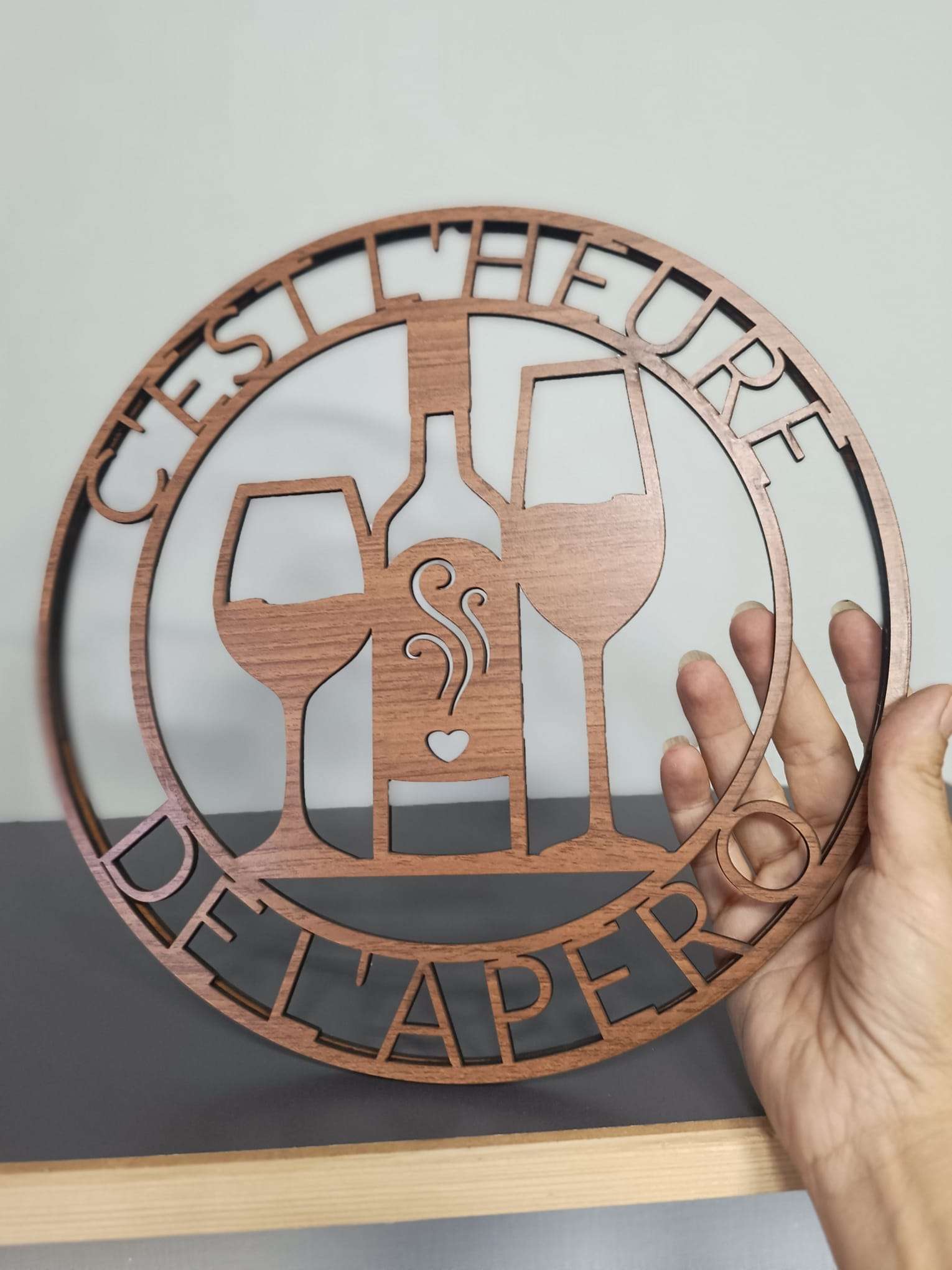 Cadre mural “C’est l’heure de l’apéro” – Image 3