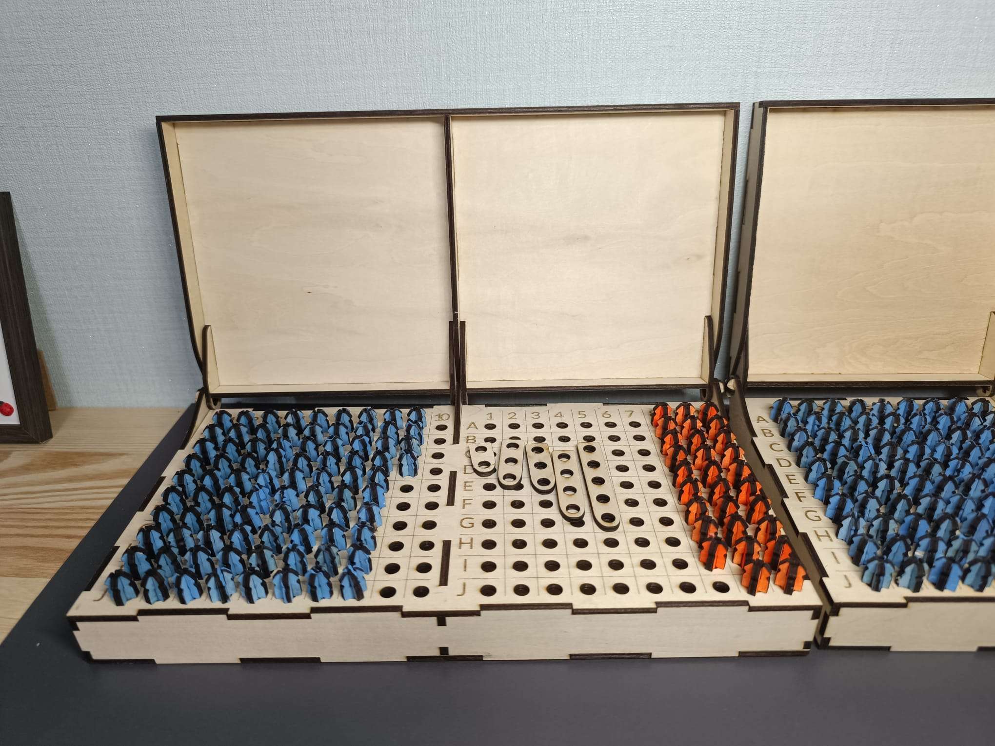 Jeu de société en bois – “Bataille navale” artisanale – Image 4