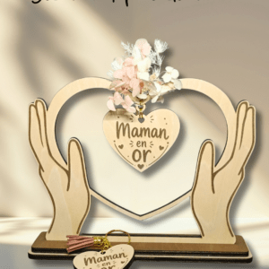 Décoration Mains de Tendresse avec fleurs séchées – Collection Douceur Éternelle